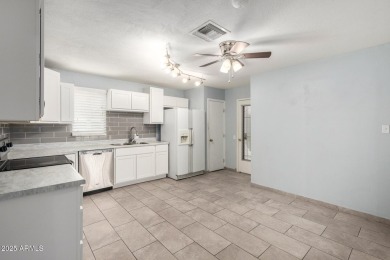 Charming single-level home in the sought-after Sun City! on Sun City North Golf Course in Arizona - for sale on GolfHomes.com, golf home, golf lot