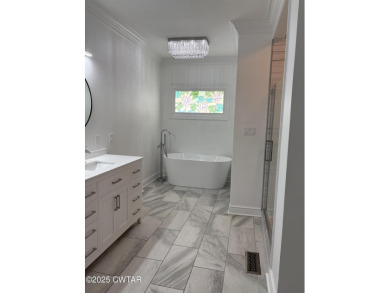 Beautiful upgraded home near Jackson Country club! New kitchen on Jackson Country Club in Tennessee - for sale on GolfHomes.com, golf home, golf lot