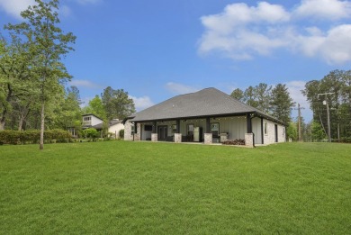 This beautifully custom-built home offers an inviting on Rayburn Country Club in Texas - for sale on GolfHomes.com, golf home, golf lot