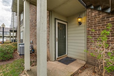 **Charming Urban Retreat with Golf Course Views** Discover a on Prestonwood Country Club - Dallas County in Texas - for sale on GolfHomes.com, golf home, golf lot