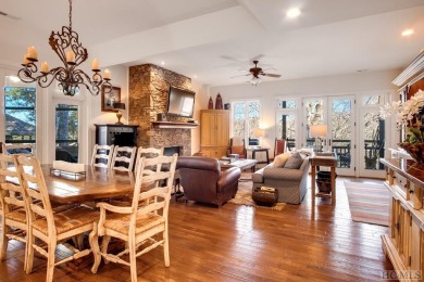 Beautifully furnished 3 bedroom, 3 bath Turning Leaf condominium on Old Edwards Club in North Carolina - for sale on GolfHomes.com, golf home, golf lot
