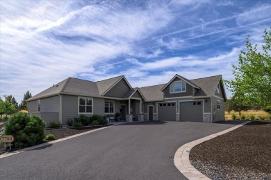 Discover unparalleled  resort style living in this exquisite on Eagle Crest Golf Resort - Ridge Course in Oregon - for sale on GolfHomes.com, golf home, golf lot