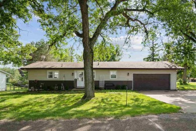 The lake area home you've been waiting for! This Twin View on Lake McBride Golf Course in Iowa - for sale on GolfHomes.com, golf home, golf lot