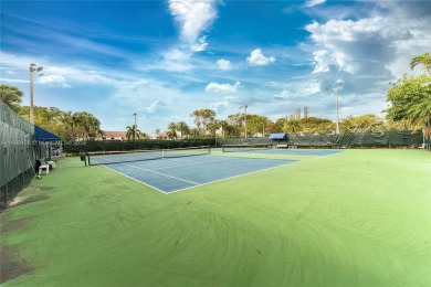 Discover living in this fantastic 2-bedroom condo in Aventura on Turnberry Isle Resort and Club in Florida - for sale on GolfHomes.com, golf home, golf lot