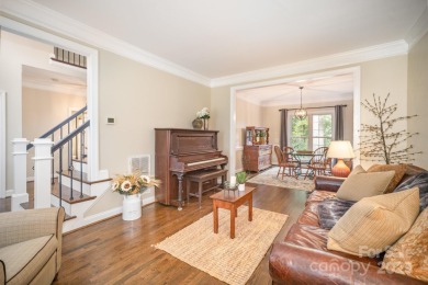 Stunning 5-Bed Golf Retreat with Custom Finishes & Prime Nestled on Birkdale Golf Club in North Carolina - for sale on GolfHomes.com, golf home, golf lot