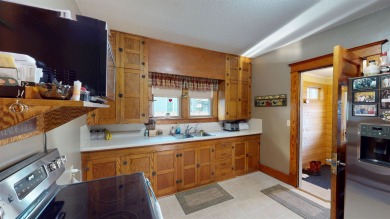 Welcome to 934 W Cedar St in Cherokee, IA!! This spacious home on Cherokee Golf and Country Club in Iowa - for sale on GolfHomes.com, golf home, golf lot