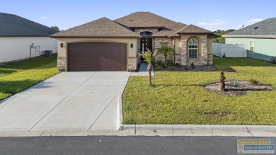 115 Torrey Pines - Beautiful 3BD/2BA open-concept home with lake on South Padre Island Golf Club in Texas - for sale on GolfHomes.com, golf home, golf lot