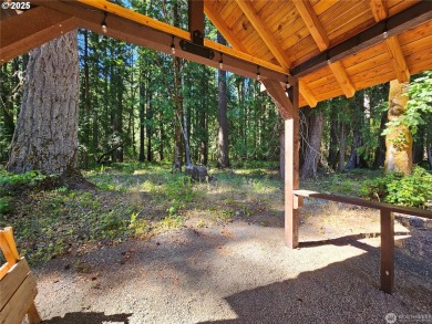 Discover an outdoor enthusiasts paradise at 106 Maple Court! on High Valley Country Club in Washington - for sale on GolfHomes.com, golf home, golf lot
