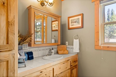 Welcome to your dream mountain escape! This fully furnished on Lake Almanor West Golf Course in California - for sale on GolfHomes.com, golf home, golf lot