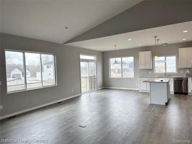 Award Winning Clearview Homes is Building Awesome Condo's on the on Rolling Hills Golf Club in Michigan - for sale on GolfHomes.com, golf home, golf lot