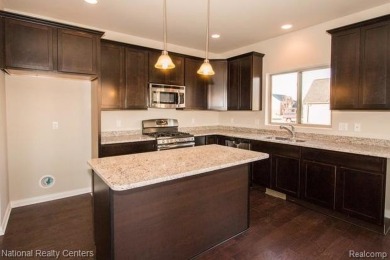 Award Winning Clearview Homes is Building Awesome Condo's on the on Rolling Hills Golf Club in Michigan - for sale on GolfHomes.com, golf home, golf lot