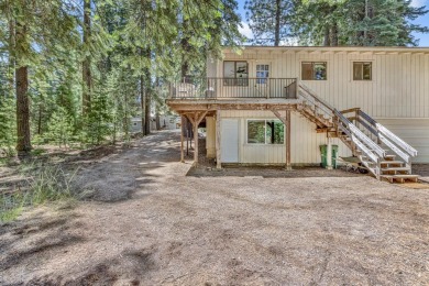 This darling cabin in the Lake Almanor Country Club is just a on Lake Almanor Country Club in California - for sale on GolfHomes.com, golf home, golf lot