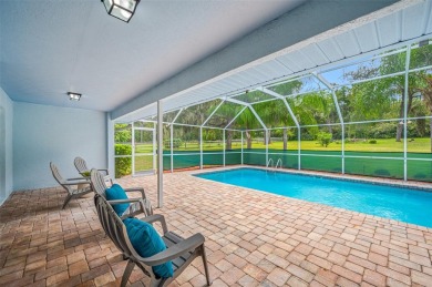 Gorgeous 3 Bedroom 2 Bath 2 Car Garage Pool Home in the Citrus on Citrus Hills Golf Club in Florida - for sale on GolfHomes.com, golf home, golf lot
