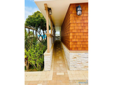 Waterfront charm meets custom design at 841 W Oyster in Long on Long Island Golf Course in Texas - for sale on GolfHomes.com, golf home, golf lot