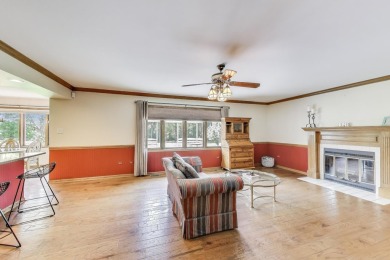 Welcome to this beautifully cared for one owner home offering on Palos Hills Municipal Golf Course in Illinois - for sale on GolfHomes.com, golf home, golf lot