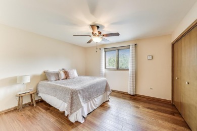 Welcome to this beautifully cared for one owner home offering on Palos Hills Municipal Golf Course in Illinois - for sale on GolfHomes.com, golf home, golf lot