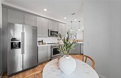 Move to Del Webb - Naples now! This lovely Cascadia has a large on Panther Run Golf Club in Florida - for sale on GolfHomes.com, golf home, golf lot