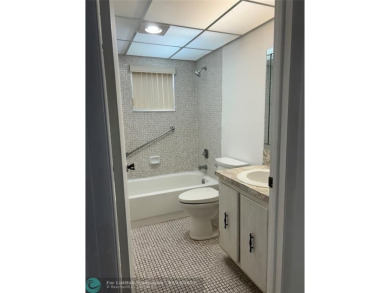 Clean canvas, a Handy Man special and ready for you to make it on Kings Point Golf -Flanders Way in Florida - for sale on GolfHomes.com, golf home, golf lot