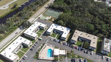 Turnkey, Updated, and Move-In Ready! This beautifully renovated on Tarpon Springs Golf Course in Florida - for sale on GolfHomes.com, golf home, golf lot