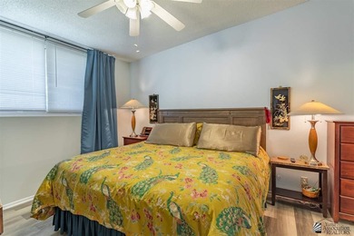 Home-in-One. This luxurious 2-bedroom 2 bath condo overlooks the on Yuma Golf and Country Club in Arizona - for sale on GolfHomes.com, golf home, golf lot