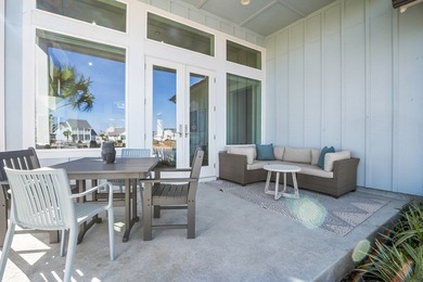 3 Bedroom | 2 Bathroom | Fully Turnkey & Furnished | East-Facing on Lamar Golf Course in Texas - for sale on GolfHomes.com, golf home, golf lot