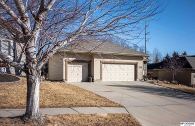 Rob Wiseman, M: , RWiseman,   - Pre-Inspected! Charming ranch on Pacific Springs Golf Club in Nebraska - for sale on GolfHomes.com, golf home, golf lot