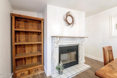 Don't miss this fantastic opportunity to own a spacious on Sharks Tooth Golf Club in Florida - for sale on GolfHomes.com, golf home, golf lot