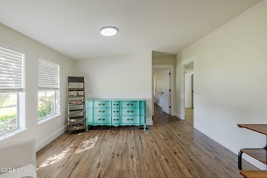 Don't miss this fantastic opportunity to own a spacious on Sharks Tooth Golf Club in Florida - for sale on GolfHomes.com, golf home, golf lot