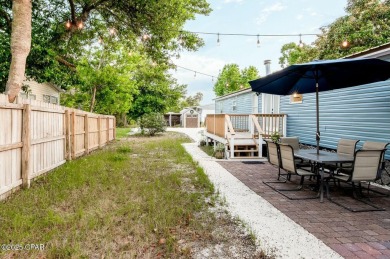 Don't miss this fantastic opportunity to own a spacious on Sharks Tooth Golf Club in Florida - for sale on GolfHomes.com, golf home, golf lot
