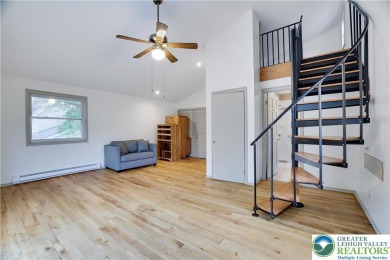 Step into this 3 bed 2 bath home and imagine placing your on Pocono Farms Country Club in Pennsylvania - for sale on GolfHomes.com, golf home, golf lot