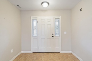 New Fridge, microwave and washer/dryer included! $40k of on Bella Vista Country Club - Scottsdale in Arkansas - for sale on GolfHomes.com, golf home, golf lot