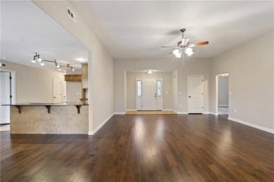 New Fridge, microwave and washer/dryer included! $40k of on Bella Vista Country Club - Scottsdale in Arkansas - for sale on GolfHomes.com, golf home, golf lot