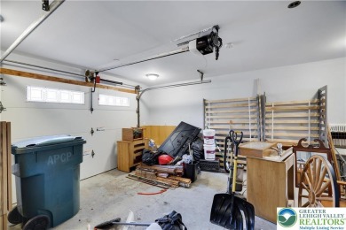 Step into this 3 bed 2 bath home and imagine placing your on Pocono Farms Country Club in Pennsylvania - for sale on GolfHomes.com, golf home, golf lot