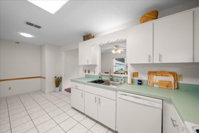 END UNIT in Crescent Ridge - Light, Bright & Move-In Ready!
 on On Top of the World Golf Course in Florida - for sale on GolfHomes.com, golf home, golf lot