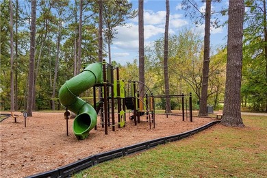 The charming Collier Hills cottage you've been waiting for! This on Bobby Jones Golf Club in Georgia - for sale on GolfHomes.com, golf home, golf lot