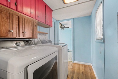 Located in a highly desirable oceanfront community, this 3BR/2BA on Arcadian Shores Golf Club in South Carolina - for sale on GolfHomes.com, golf home, golf lot