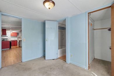 Located in a highly desirable oceanfront community, this 3BR/2BA on Arcadian Shores Golf Club in South Carolina - for sale on GolfHomes.com, golf home, golf lot