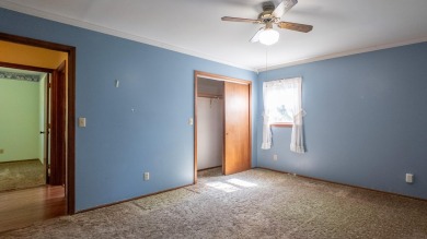 Welcome to this beautifully maintained 5-bed, 2.5-bath home on West Plains Country Club in Missouri - for sale on GolfHomes.com, golf home, golf lot