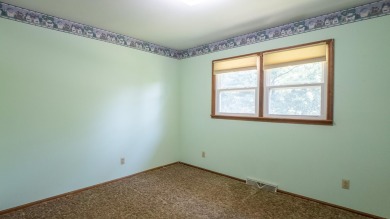 Welcome to this beautifully maintained 5-bed, 2.5-bath home on West Plains Country Club in Missouri - for sale on GolfHomes.com, golf home, golf lot