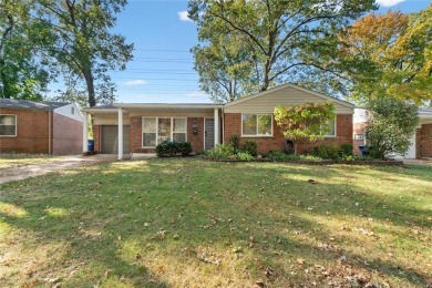 Welcome to this stunning 3-bedroom ranch in the heart of on Ruth Park Municipal Golf Course in Missouri - for sale on GolfHomes.com, golf home, golf lot