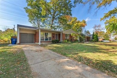 Welcome to this stunning 3-bedroom ranch in the heart of on Ruth Park Municipal Golf Course in Missouri - for sale on GolfHomes.com, golf home, golf lot