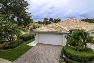 BRAND NEW ROOF!!! New roof scheduled to be installed in August on The Florida Club in Florida - for sale on GolfHomes.com, golf home, golf lot