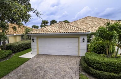 BRAND NEW ROOF!!! New roof scheduled to be installed in August on The Florida Club in Florida - for sale on GolfHomes.com, golf home, golf lot