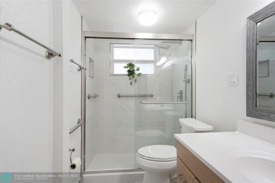PRICE REDUCED! Don't miss this beautifully updated 1-bedroom, 1 on Colony West Country Club in Florida - for sale on GolfHomes.com, golf home, golf lot