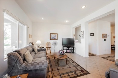 Charming single-story home in the heart of desirable Henderson! on Desert Willow Golf Course in Nevada - for sale on GolfHomes.com, golf home, golf lot