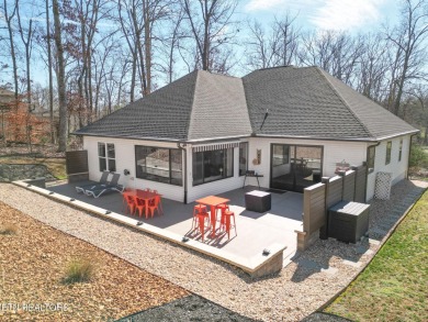 This beautifully built, immaculate open-concept ranch-style home on Toqua Golf Course - Loudon County in Tennessee - for sale on GolfHomes.com, golf home, golf lot