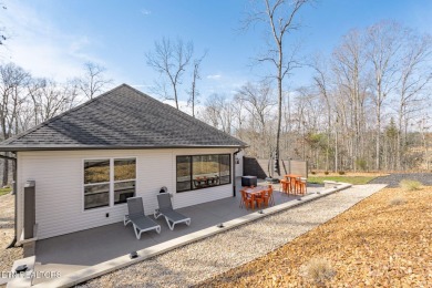 This beautifully built, immaculate open-concept ranch-style home on Toqua Golf Course - Loudon County in Tennessee - for sale on GolfHomes.com, golf home, golf lot