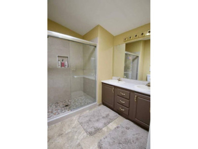 #209 Welcome to this charming 2-bedroom, 2-bath home, offering on Mountain Brook Golf Club in Arizona - for sale on GolfHomes.com, golf home, golf lot