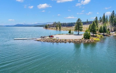 This remarkable 1.66 acre lot in Lake Almanor West comes with a on Lake Almanor West Golf Course in California - for sale on GolfHomes.com, golf home, golf lot