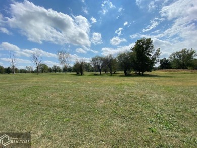 1 of only 2 lots available on the Keosauqua Golf Course! This on Keosauqua Riverview Golf Course in Iowa - for sale on GolfHomes.com, golf home, golf lot